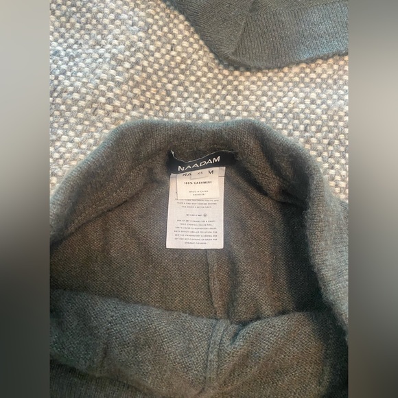 Naadam cashmere jumpsuit size XS. - Picture 4 of 6